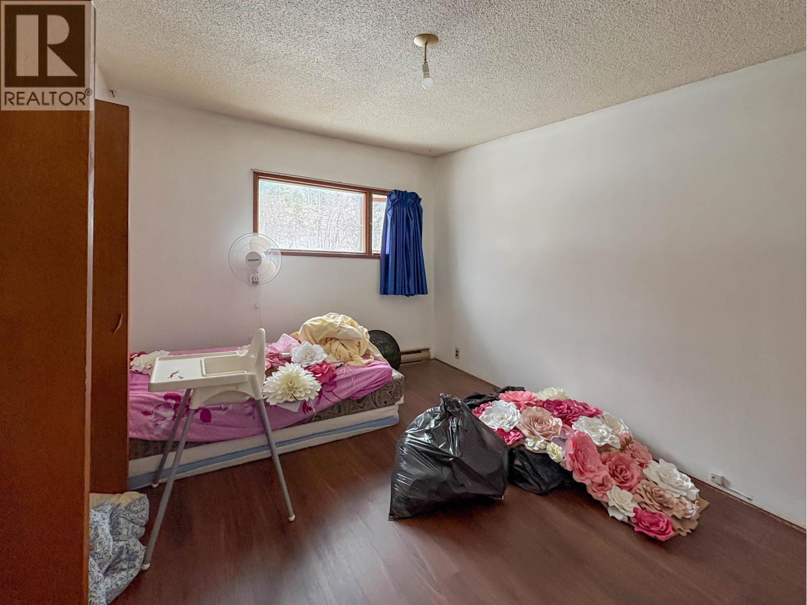 3763 Dodge Road, 100 Mile House, British Columbia  V0K 1T1 - Photo 14 - R3089370