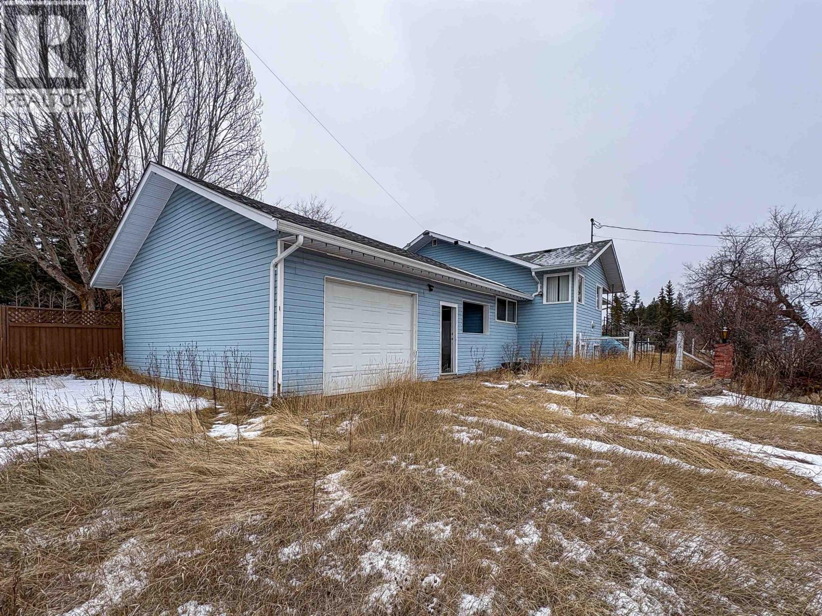 3763 Dodge Road, 100 Mile House, British Columbia  V0K 1T1 - Photo 6 - R3089370