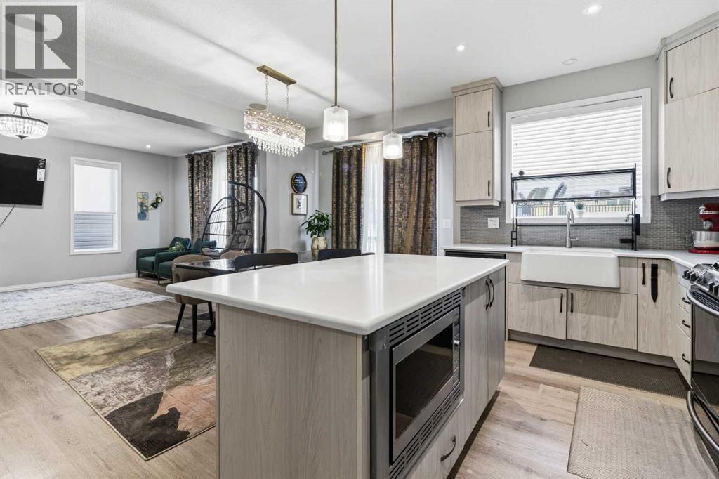 237 Windrow Crescent Sw, Airdrie, Alberta  T4B 4K4 - Photo 11 - A2283825