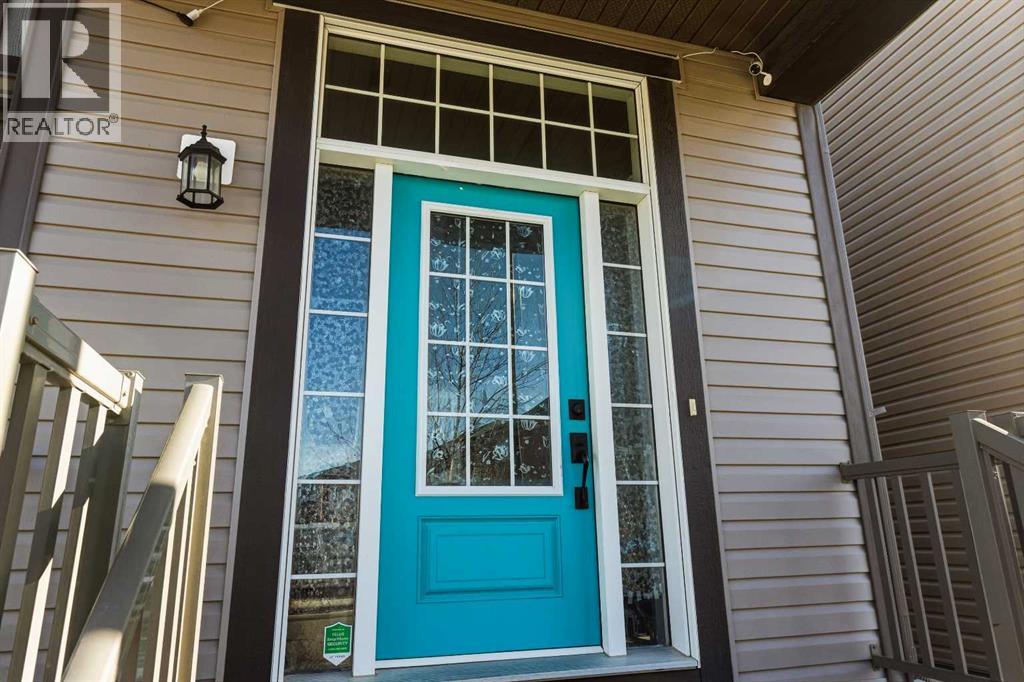 237 Windrow Crescent Sw, Airdrie, Alberta  T4B 4K4 - Photo 3 - A2283825