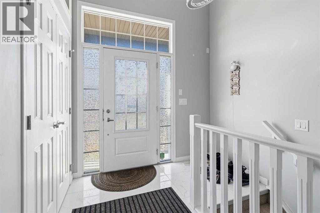 237 Windrow Crescent Sw, Airdrie, Alberta  T4B 4K4 - Photo 5 - A2283825