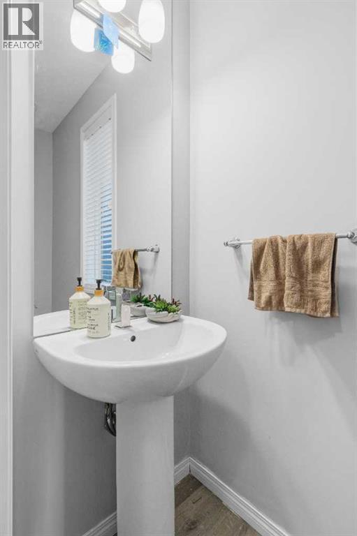 237 Windrow Crescent Sw, Airdrie, Alberta  T4B 4K4 - Photo 7 - A2283825