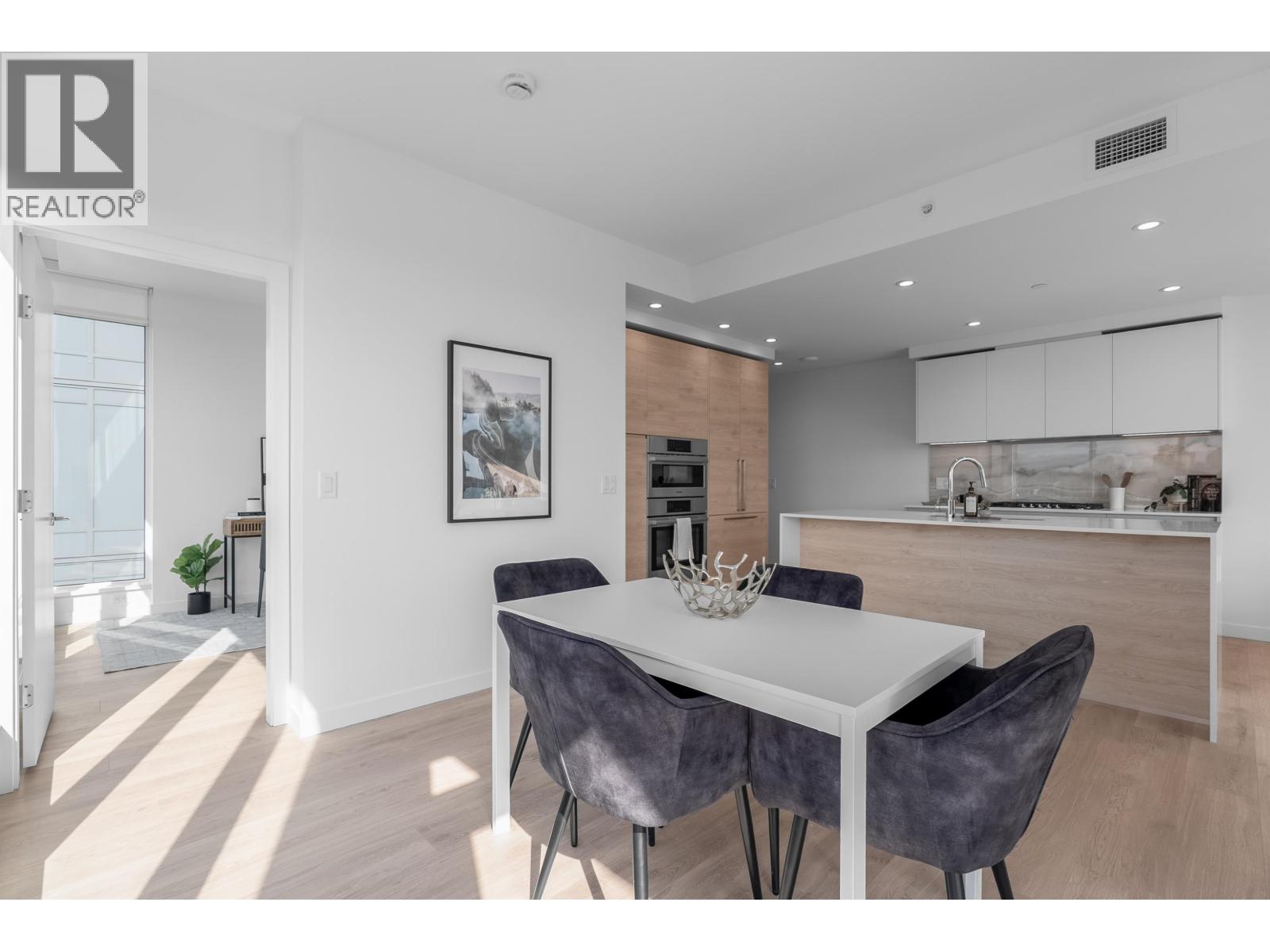 2904 660 Quayside Drive, New Westminster, British Columbia  V3M 0P1 - Photo 7 - R3089357