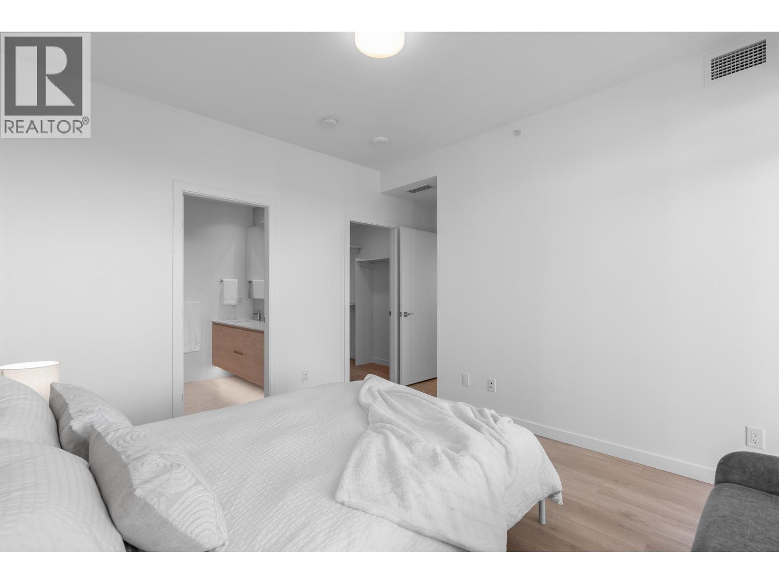 2904 660 Quayside Drive, New Westminster, British Columbia  V3M 0P1 - Photo 17 - R3089357