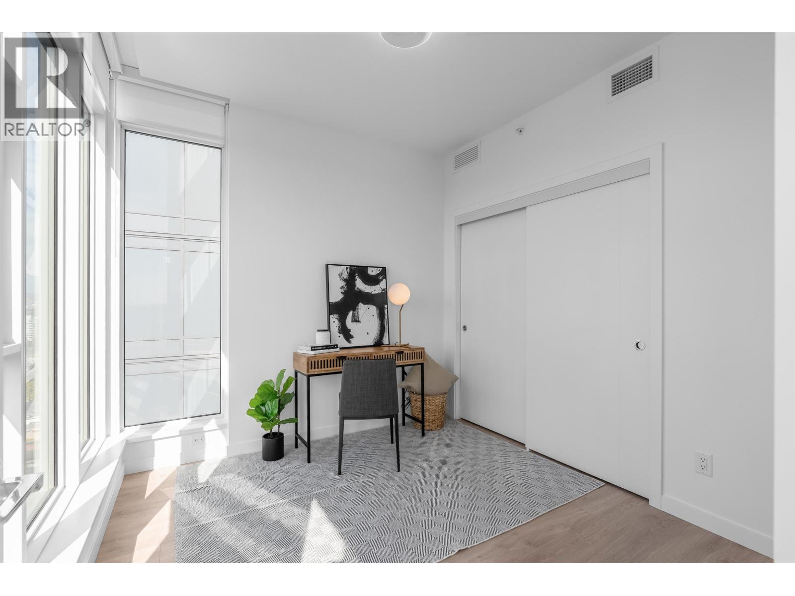 2904 660 Quayside Drive, New Westminster, British Columbia  V3M 0P1 - Photo 21 - R3089357