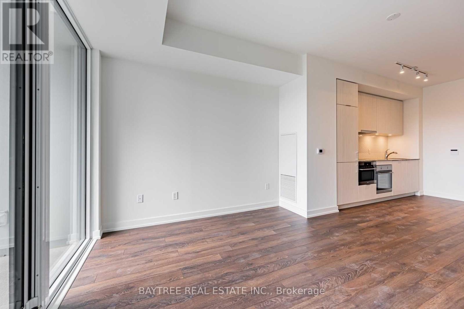 521 - 158 Front Street E, Toronto, Ontario  M5A 0K9 - Photo 14 - C12784944