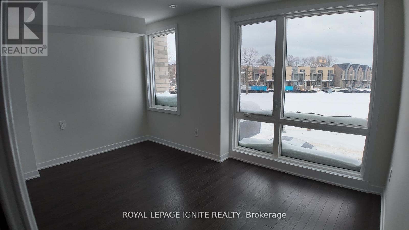 56 Green Gardens Boulevard, Toronto, Ontario  M6A 0E6 - Photo 13 - C12784978