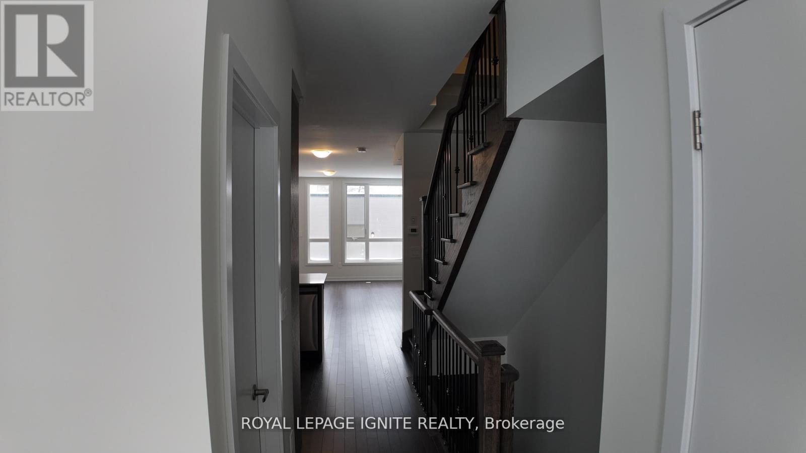 56 Green Gardens Boulevard, Toronto, Ontario  M6A 0E6 - Photo 6 - C12784978