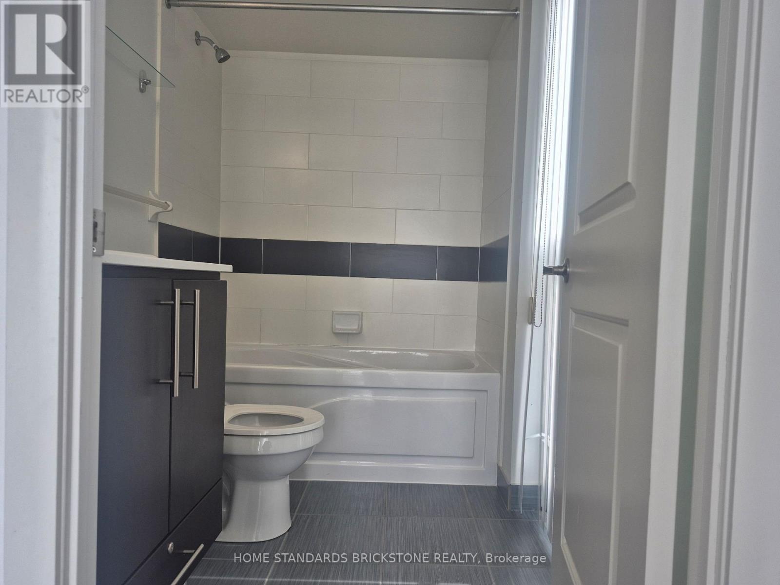 1915 - 17 Anndale Drive S, Toronto, Ontario  M2N 2W7 - Photo 10 - C12785022