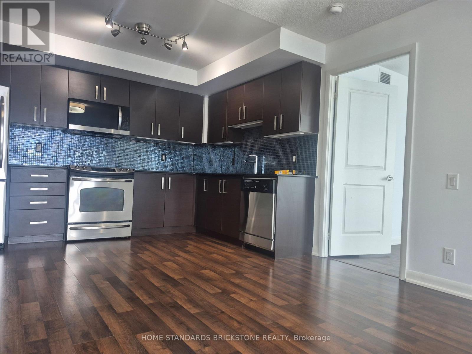 1915 - 17 Anndale Drive S, Toronto, Ontario  M2N 2W7 - Photo 4 - C12785022