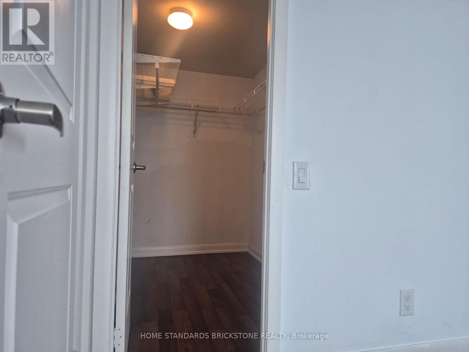 1915 - 17 Anndale Drive S, Toronto, Ontario  M2N 2W7 - Photo 8 - C12785022