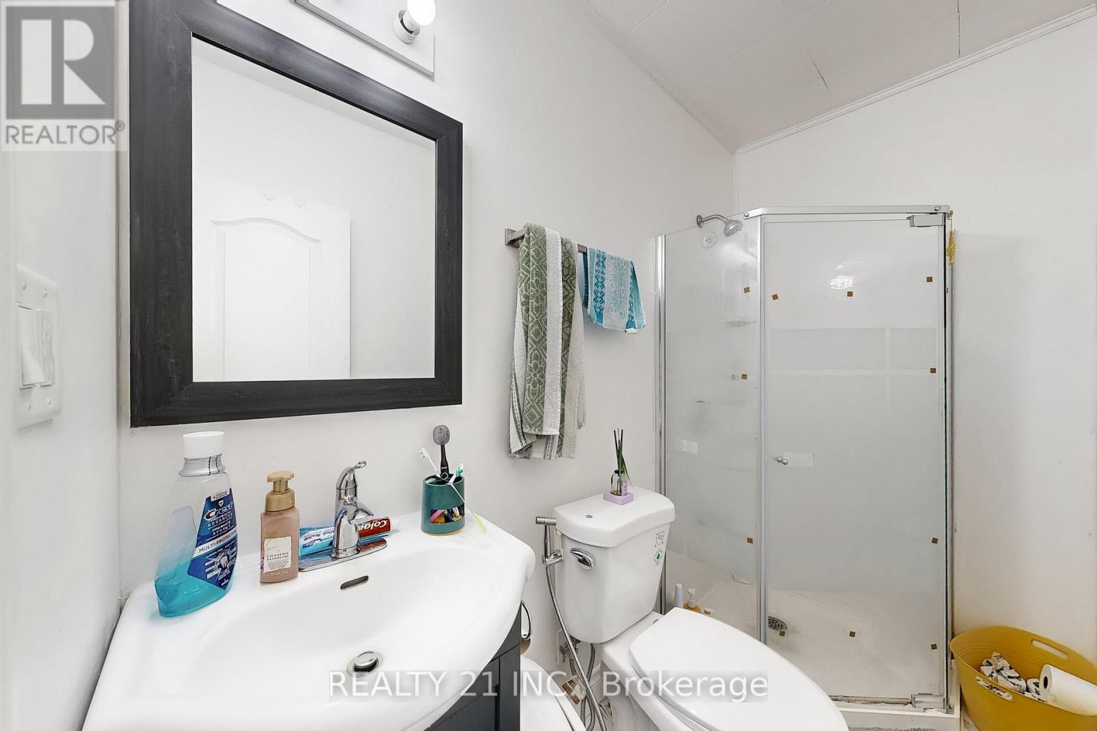 125 S Woodrow Boulevard, Toronto, Ontario  M1N 3L8 - Photo 11 - E12784974