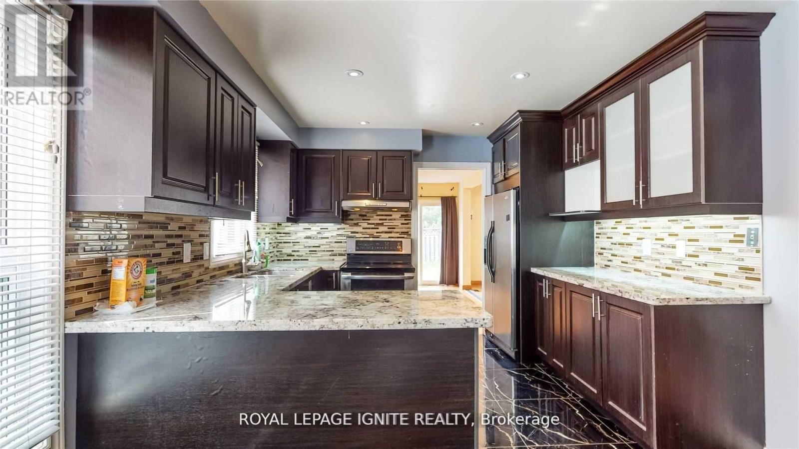 Main - 11 James Edward Drive, Markham, Ontario  L3S 1Y9 - Photo 15 - N12784950