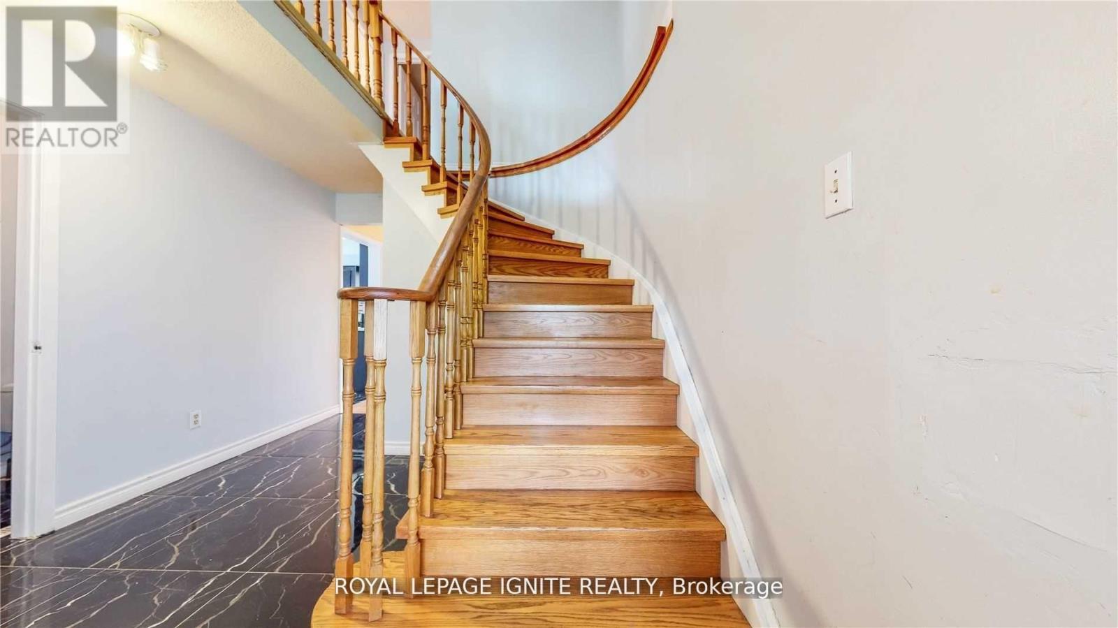 Main - 11 James Edward Drive, Markham, Ontario  L3S 1Y9 - Photo 8 - N12784950