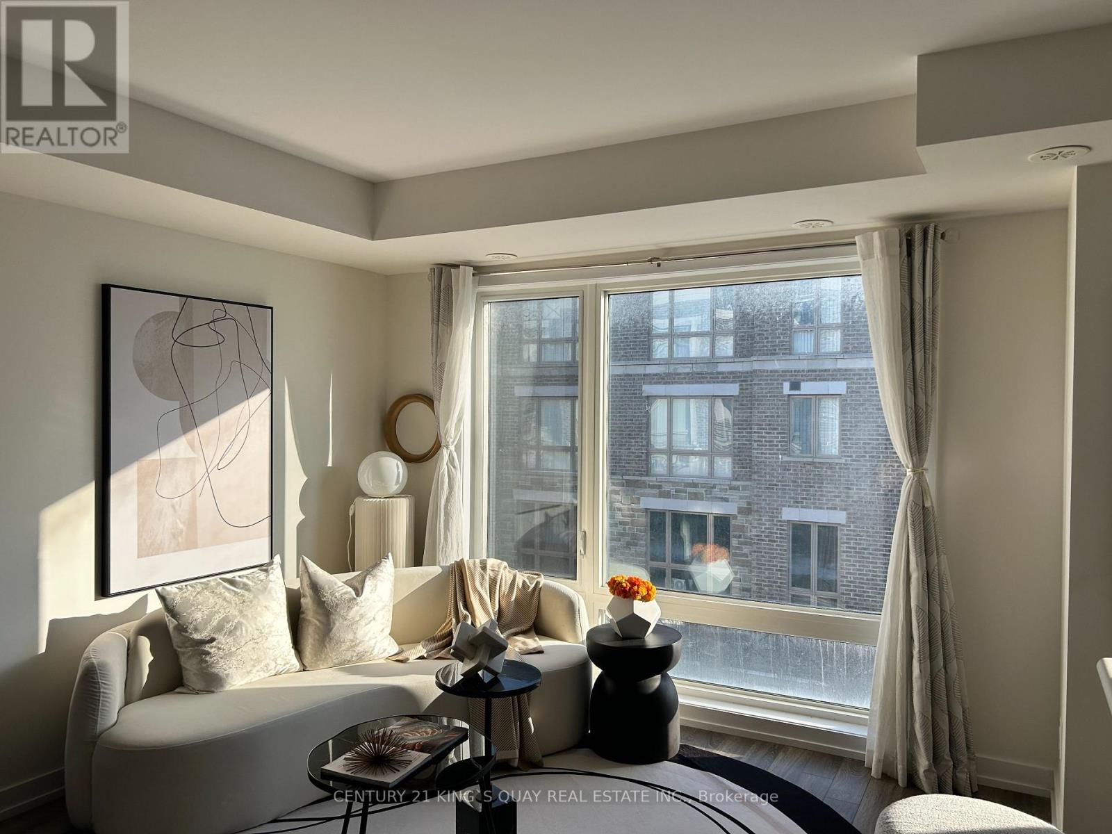 304 - 20 DUNSHEATH WAY, Markham, Ontario