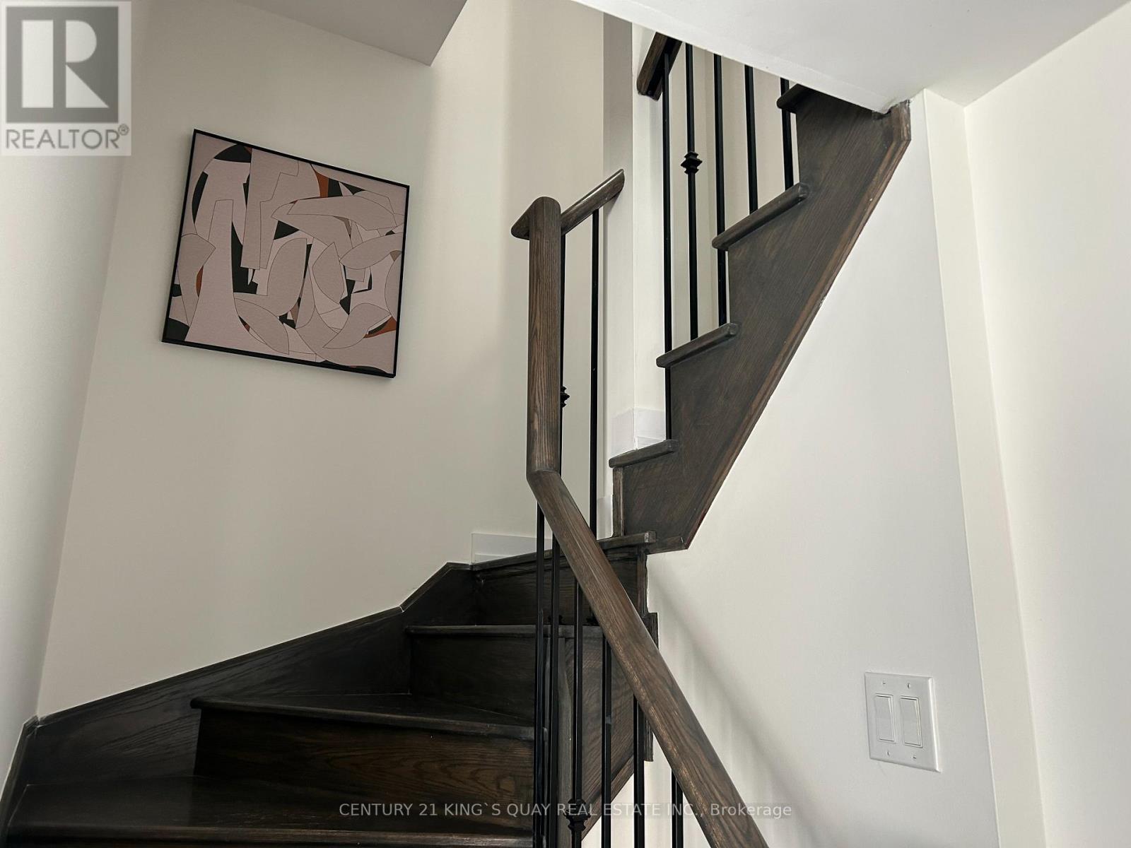 304 - 20 Dunsheath Way, Markham, Ontario  L6B 1N3 - Photo 6 - N12784966