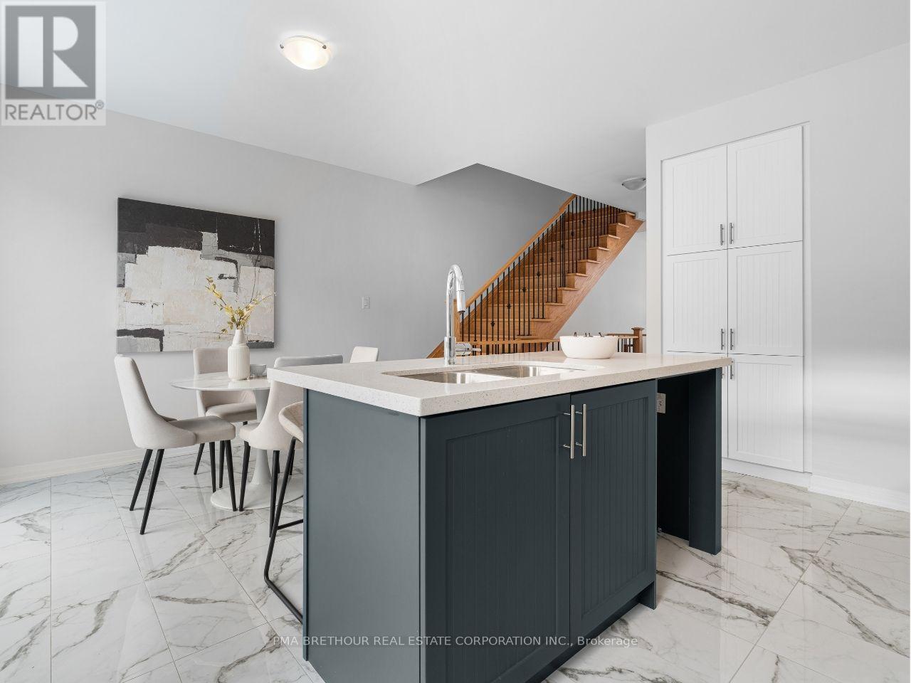 95 Rustle Woods Avenue, Markham, Ontario  L6B 0V2 - Photo 17 - N12785004