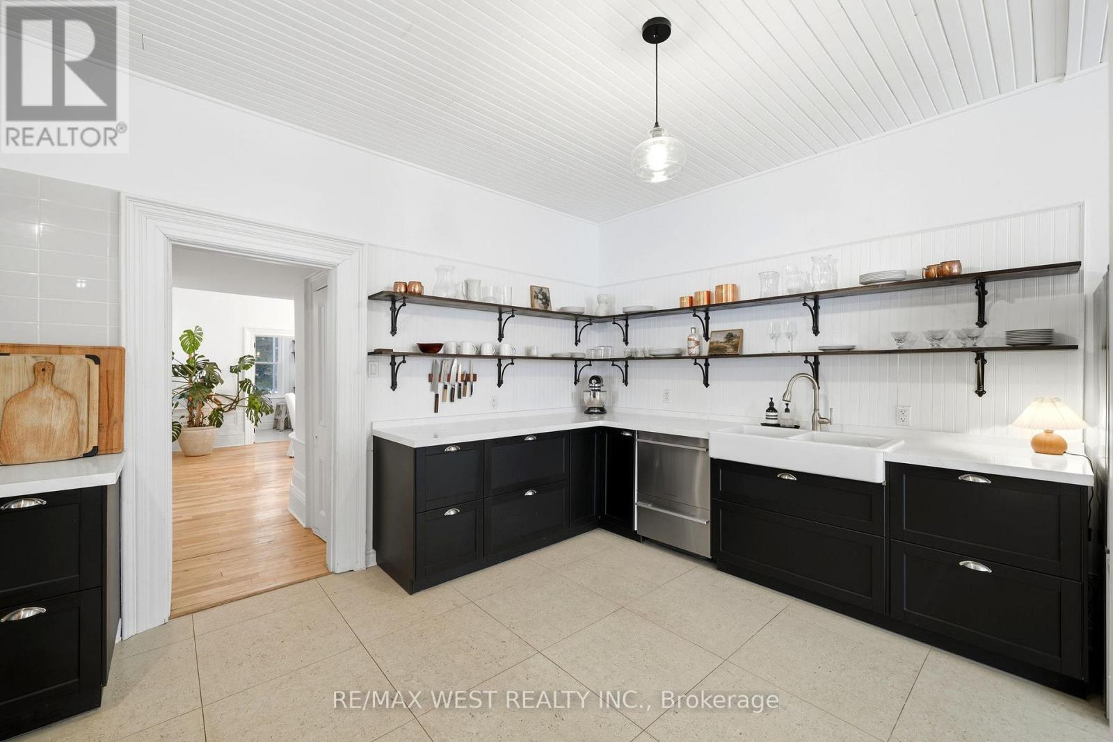 5994 Concession Rd 2, Adjala-Tosorontio, Ontario  L0M 1J0 - Photo 6 - N12785034