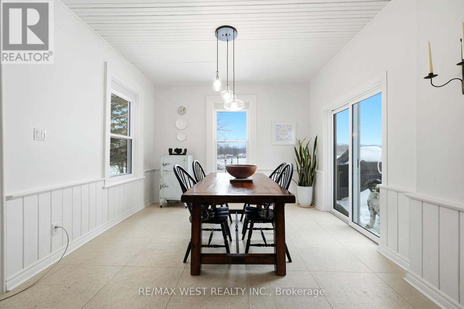 5994 Concession Rd 2, Adjala-Tosorontio, Ontario  L0M 1J0 - Photo 8 - N12785034