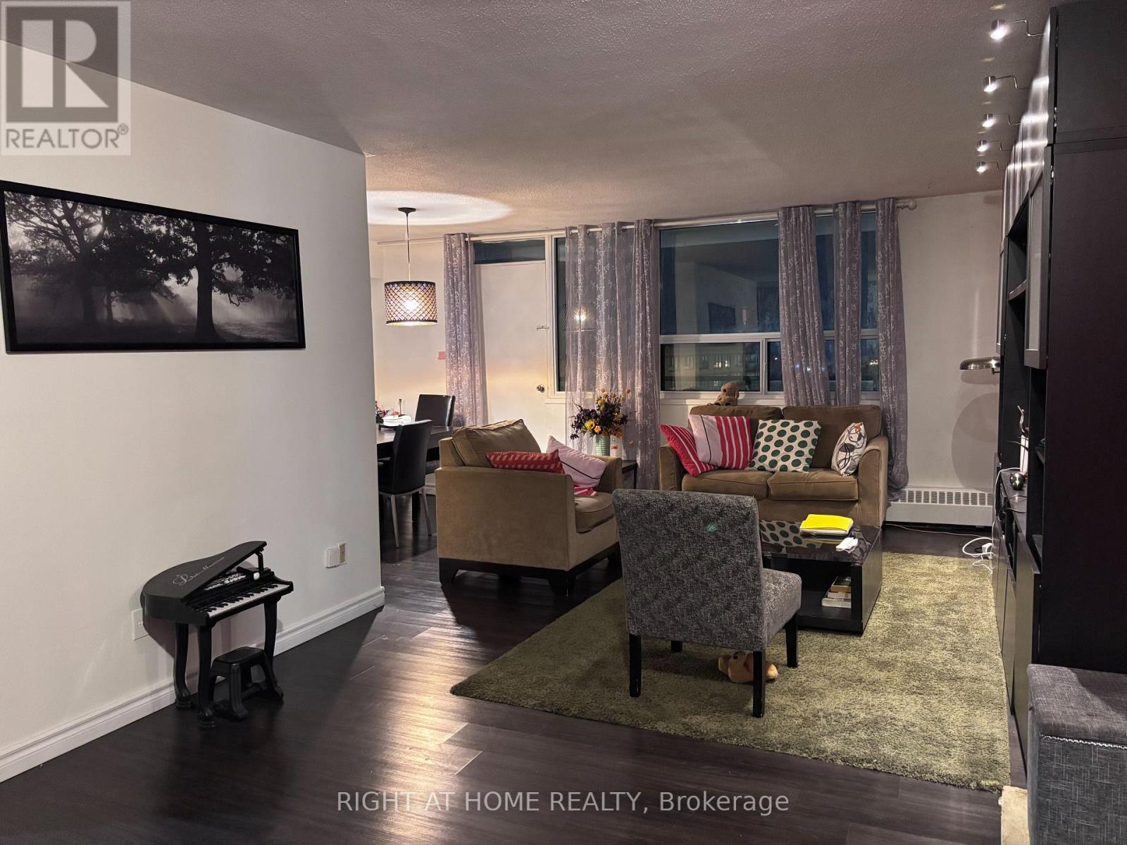 819 - 180 Markham Road S, Toronto, Ontario  M1M 2Z9 - Photo 15 - E12784090