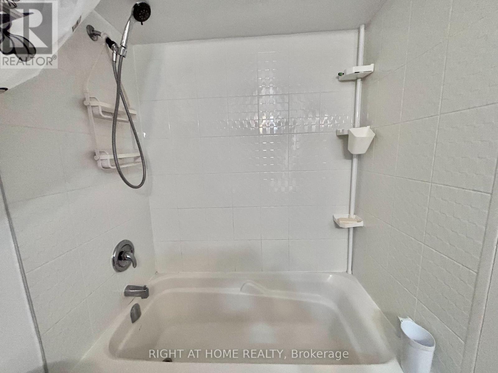 819 - 180 Markham Road S, Toronto, Ontario  M1M 2Z9 - Photo 14 - E12784090