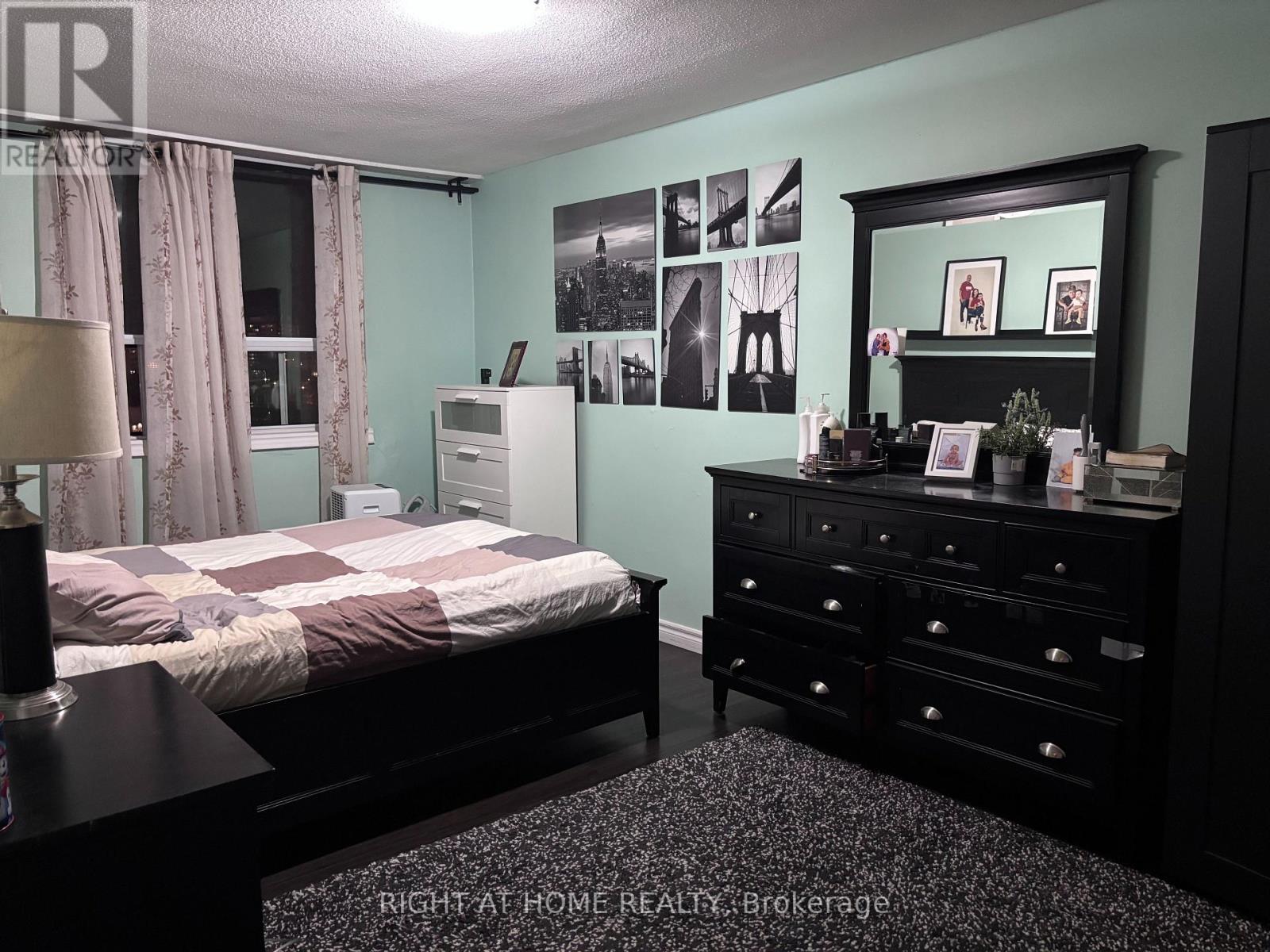 819 - 180 Markham Road S, Toronto, Ontario  M1M 2Z9 - Photo 9 - E12784090