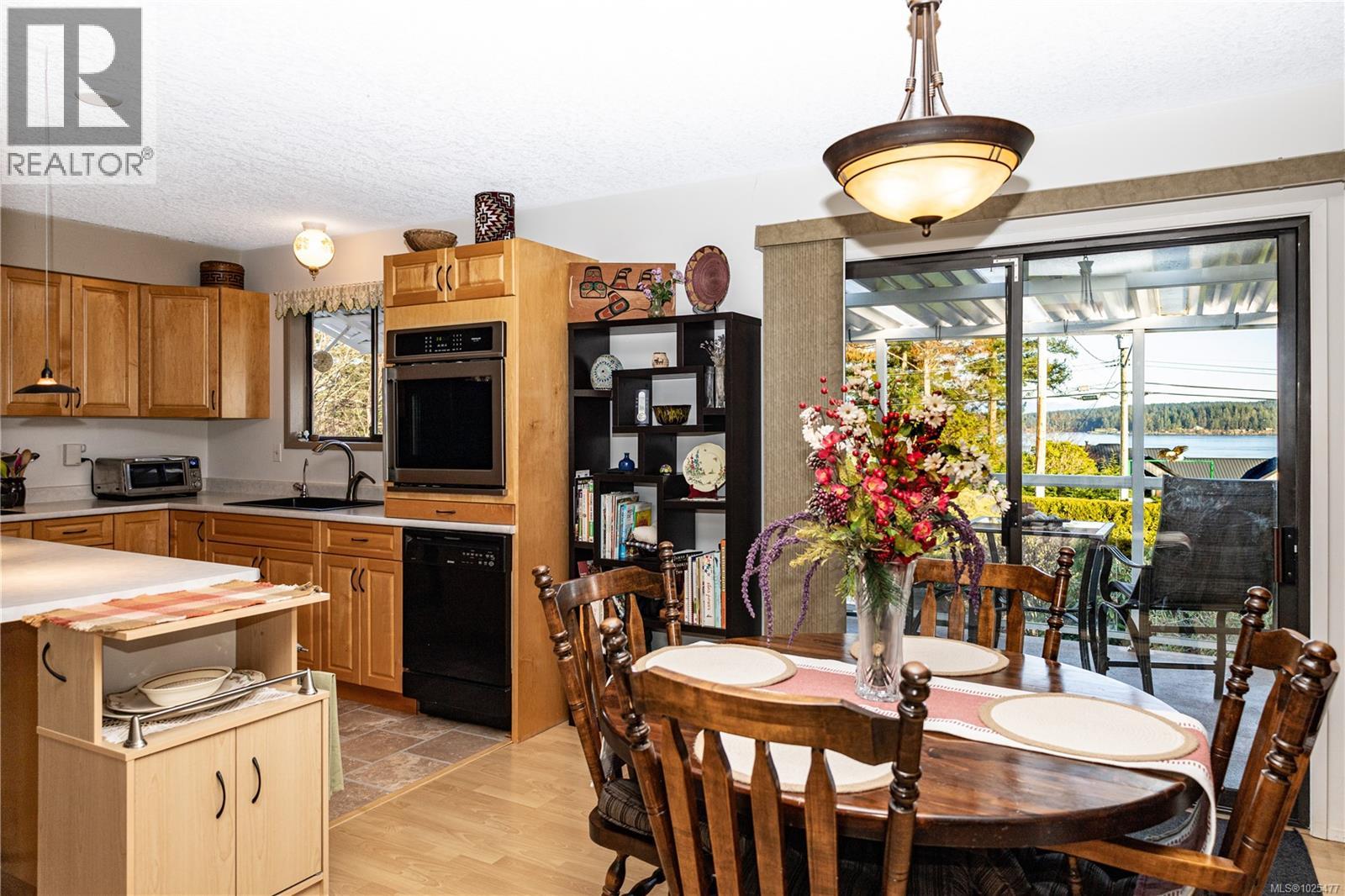 4054 Discovery Dr, Campbell River, British Columbia  V9W 4X7 - Photo 15 - 1025477