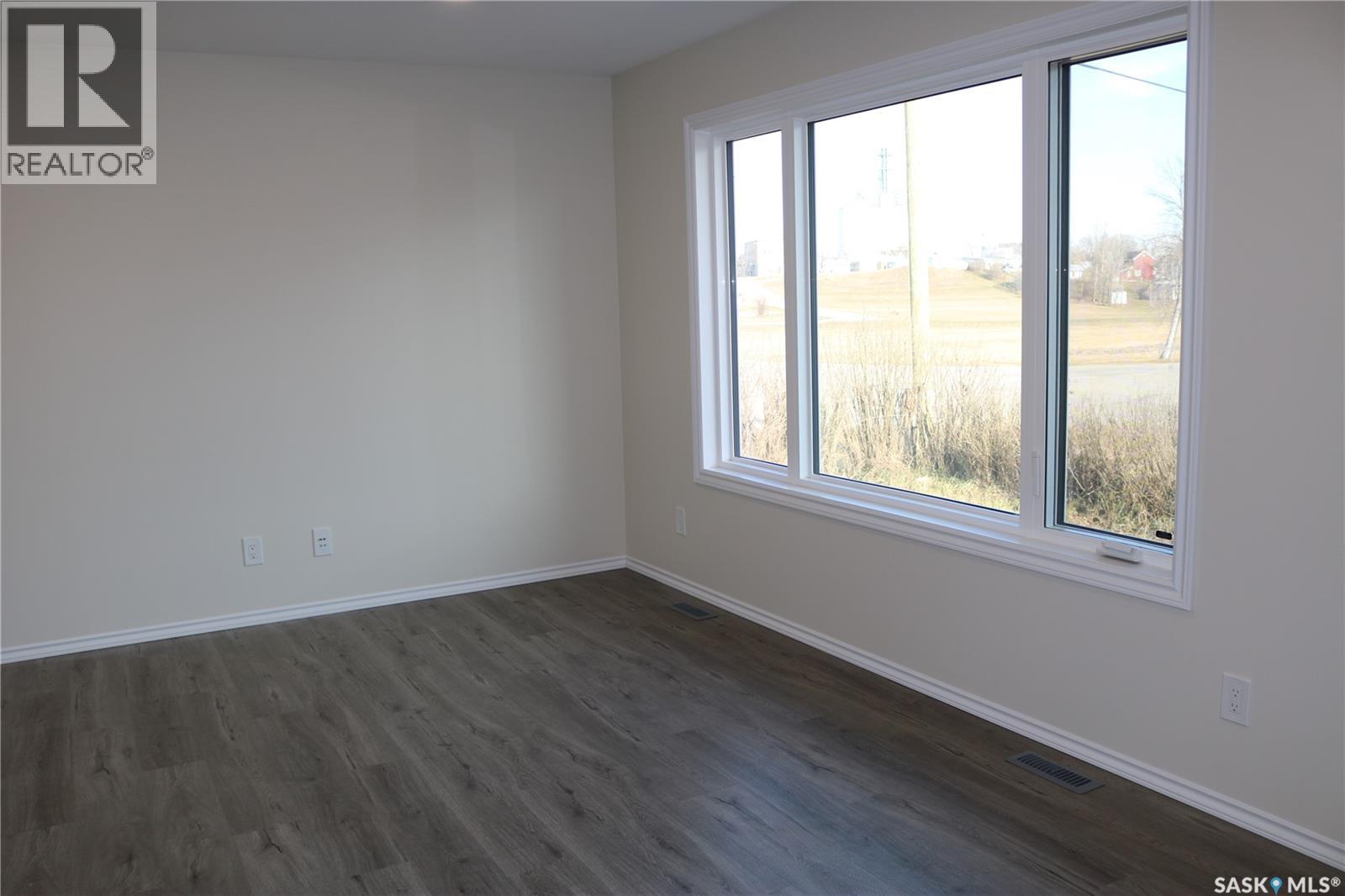 511 1st Avenue, Wapella, Saskatchewan  S0G 4Z0 - Photo 5 - SK028485