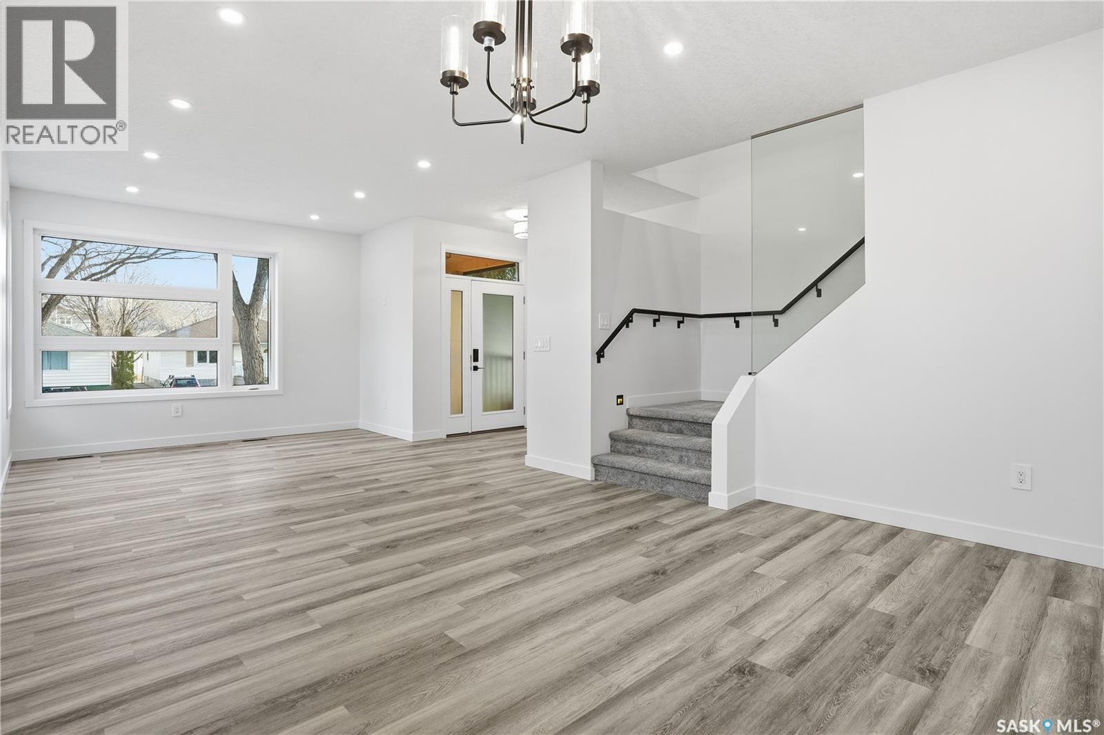 3130 Garnet Street, Regina, Saskatchewan  S4S 1X5 - Photo 3 - SK028483