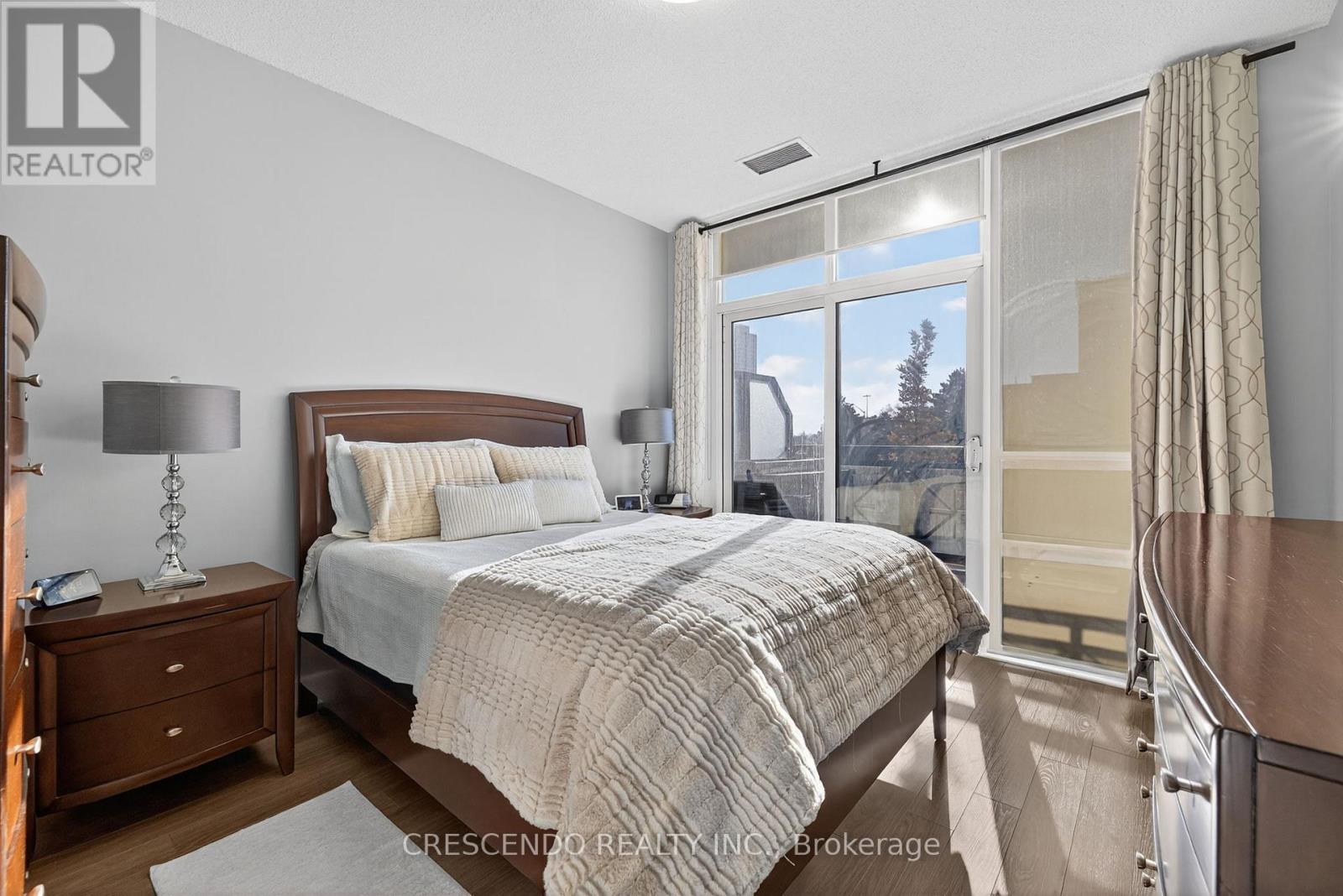 105 - 6 Eva Road, Toronto, Ontario  M9C 0B1 - Photo 32 - W12784976