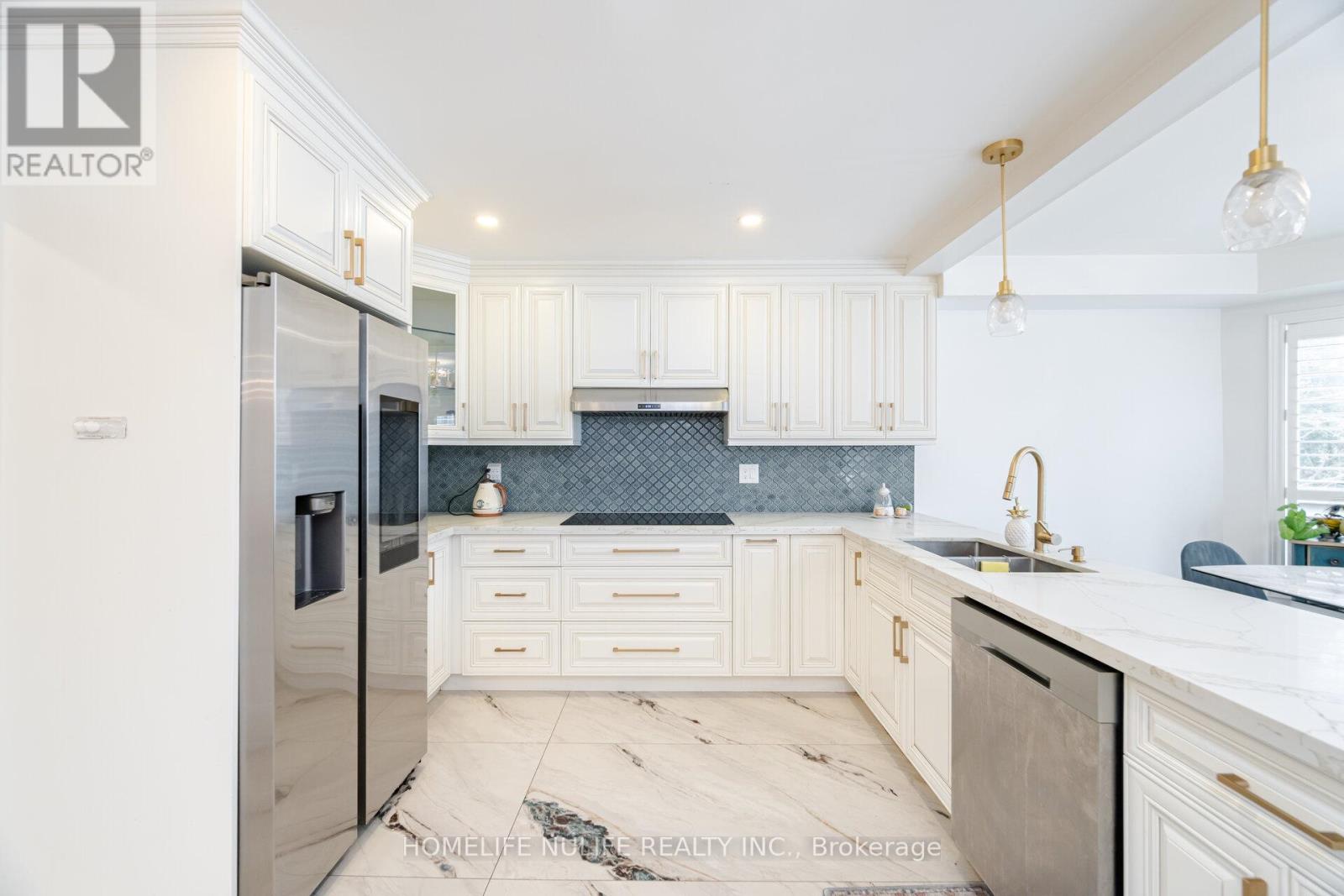 6150 Bankhead Court, Mississauga, Ontario  L5V 1L9 - Photo 11 - W12785018