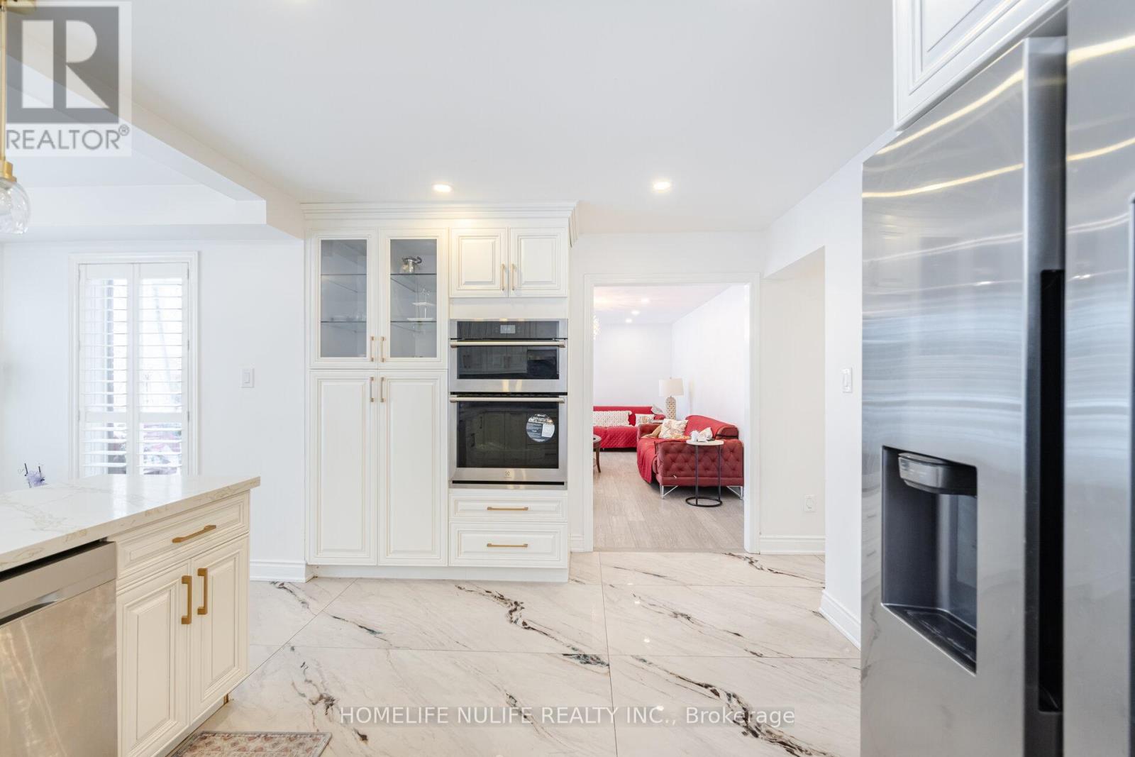 6150 Bankhead Court, Mississauga, Ontario  L5V 1L9 - Photo 12 - W12785018