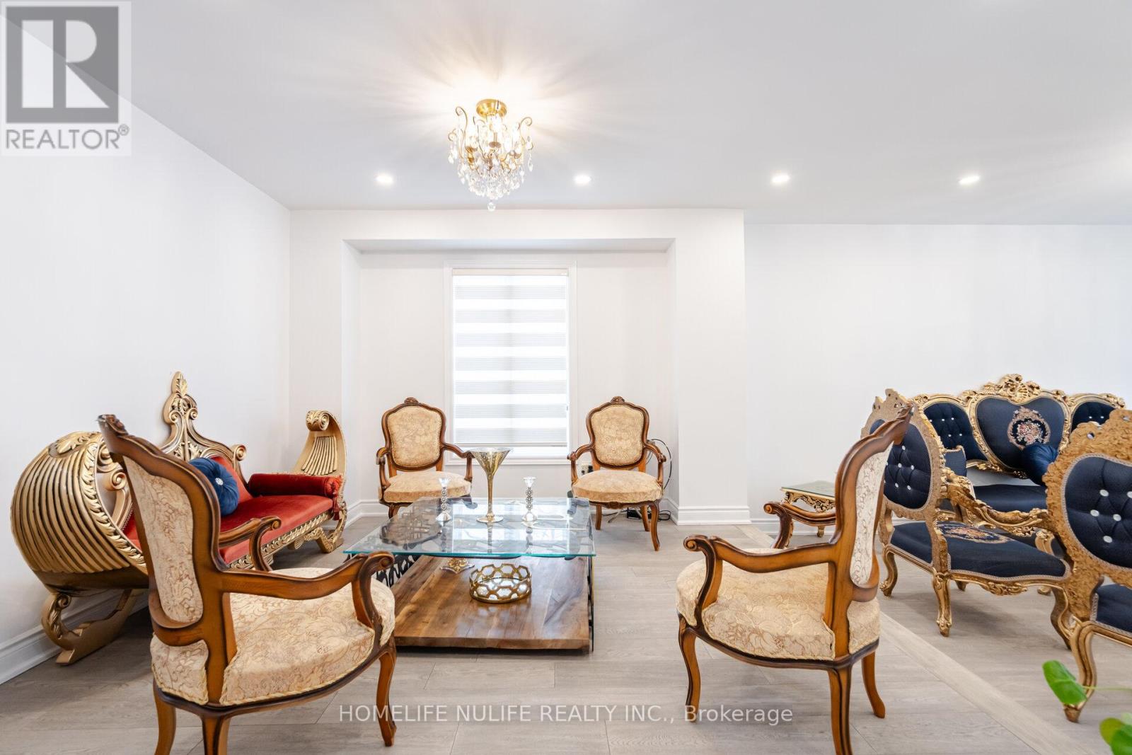 6150 Bankhead Court, Mississauga, Ontario  L5V 1L9 - Photo 6 - W12785018