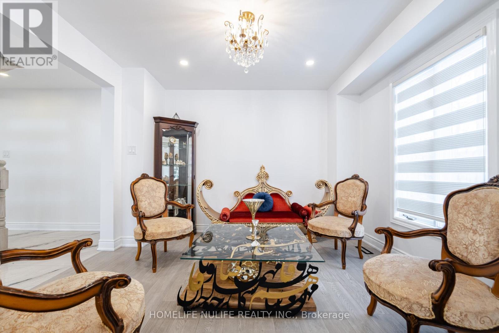 6150 Bankhead Court, Mississauga, Ontario  L5V 1L9 - Photo 7 - W12785018