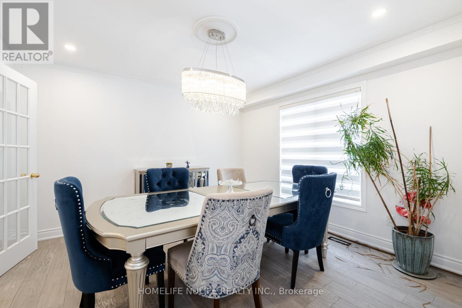 6150 Bankhead Court, Mississauga, Ontario  L5V 1L9 - Photo 9 - W12785018