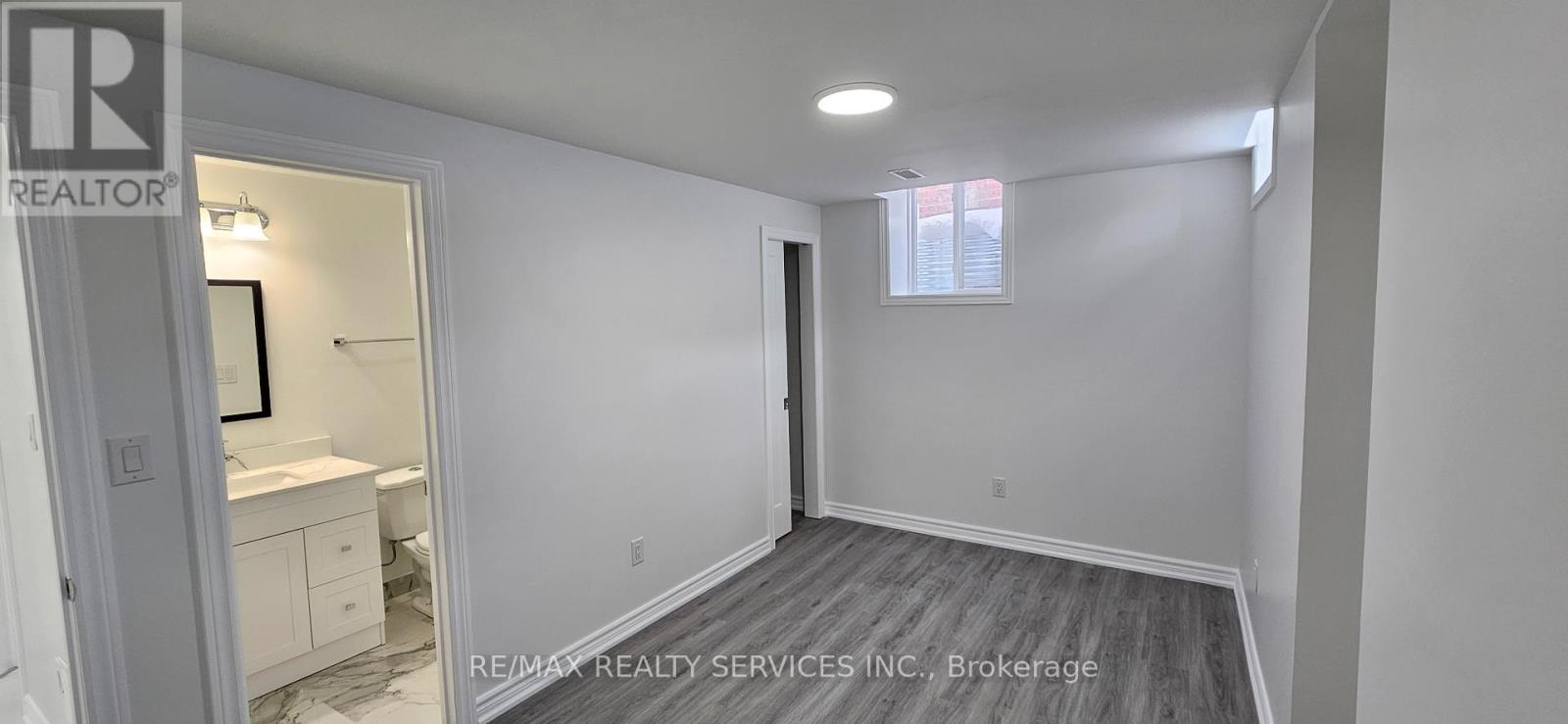 15163 Danby Road, Halton Hills, Ontario  L7G 0H6 - Photo 10 - W12785026