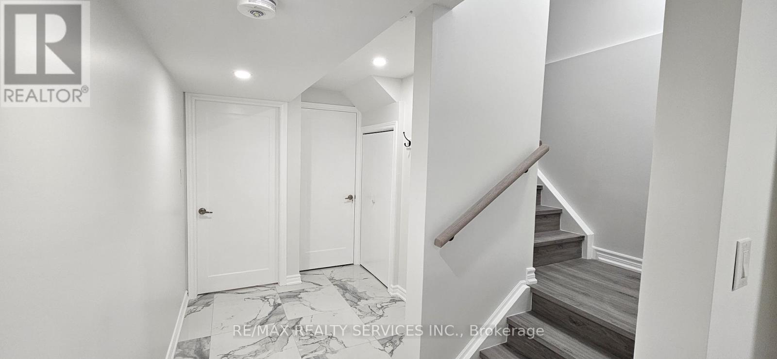 15163 Danby Road, Halton Hills, Ontario  L7G 0H6 - Photo 17 - W12785026