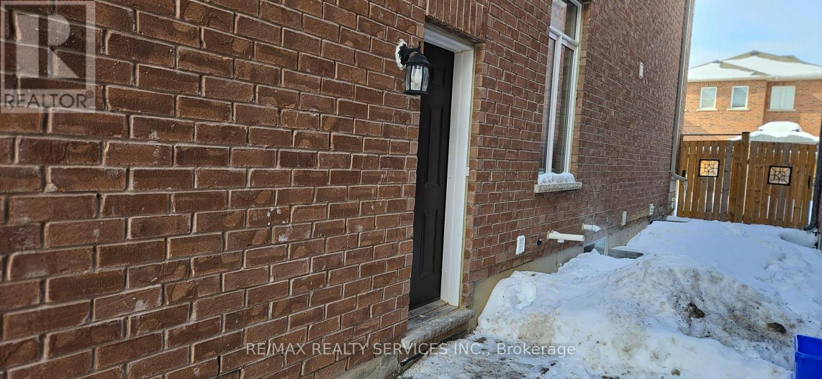 15163 Danby Road, Halton Hills, Ontario  L7G 0H6 - Photo 20 - W12785026