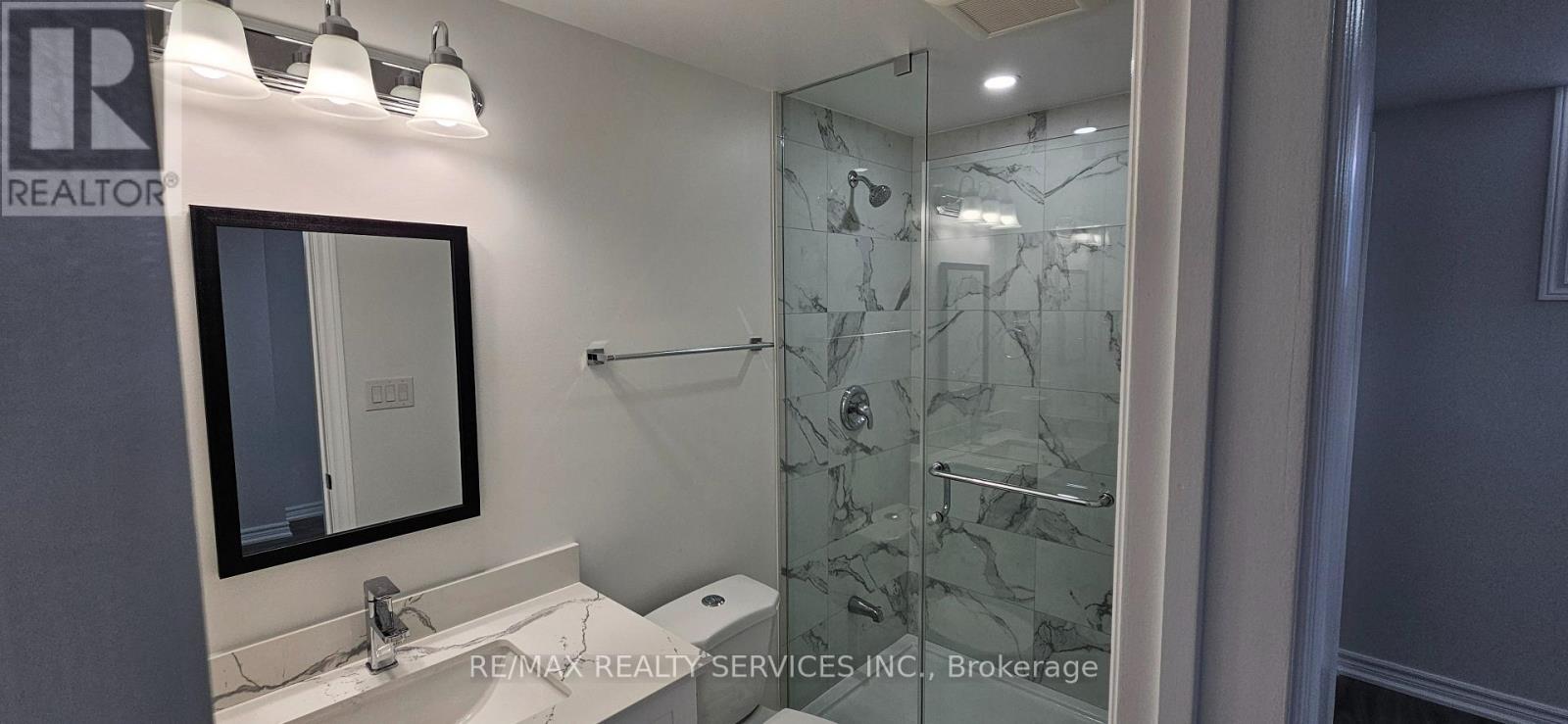 15163 Danby Road, Halton Hills, Ontario  L7G 0H6 - Photo 9 - W12785026