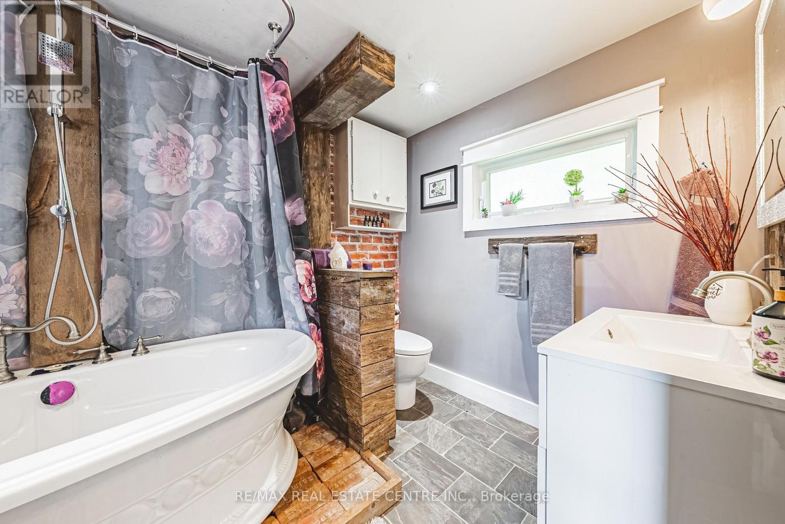 7721 Concession 5 Road, West Lincoln, Ontario  L0R 1E0 - Photo 21 - X12784994