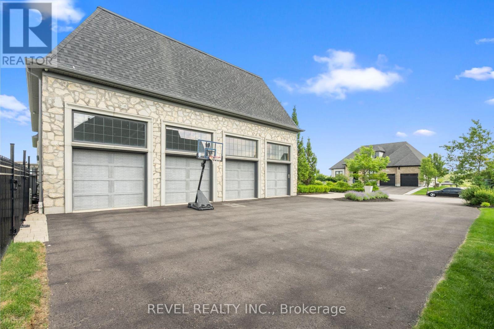 60 Heritage Lake Drive, Puslinch, Ontario  N0B 2J0 - Photo 36 - X12785008