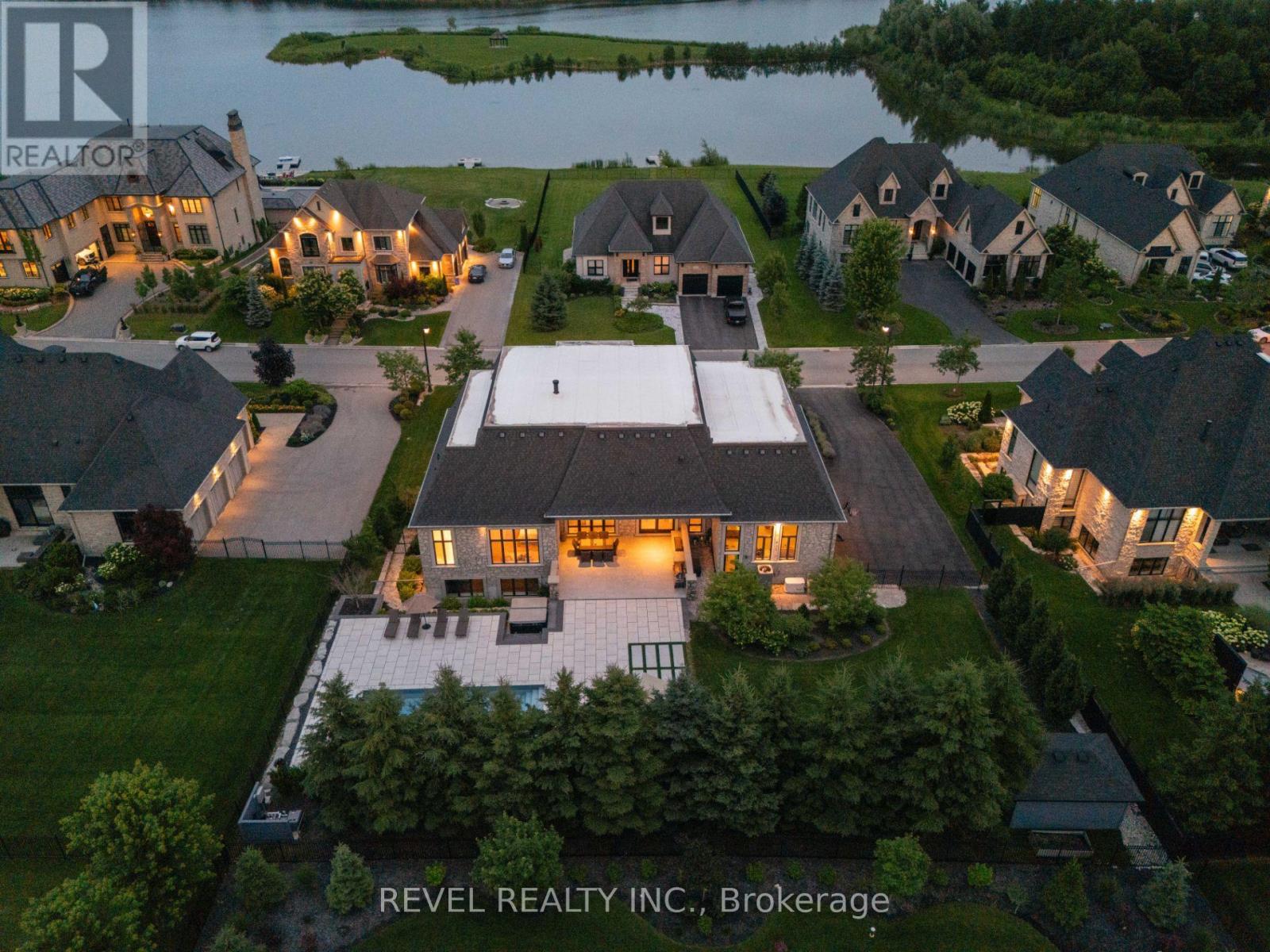 60 Heritage Lake Drive, Puslinch, Ontario  N0B 2J0 - Photo 42 - X12785008