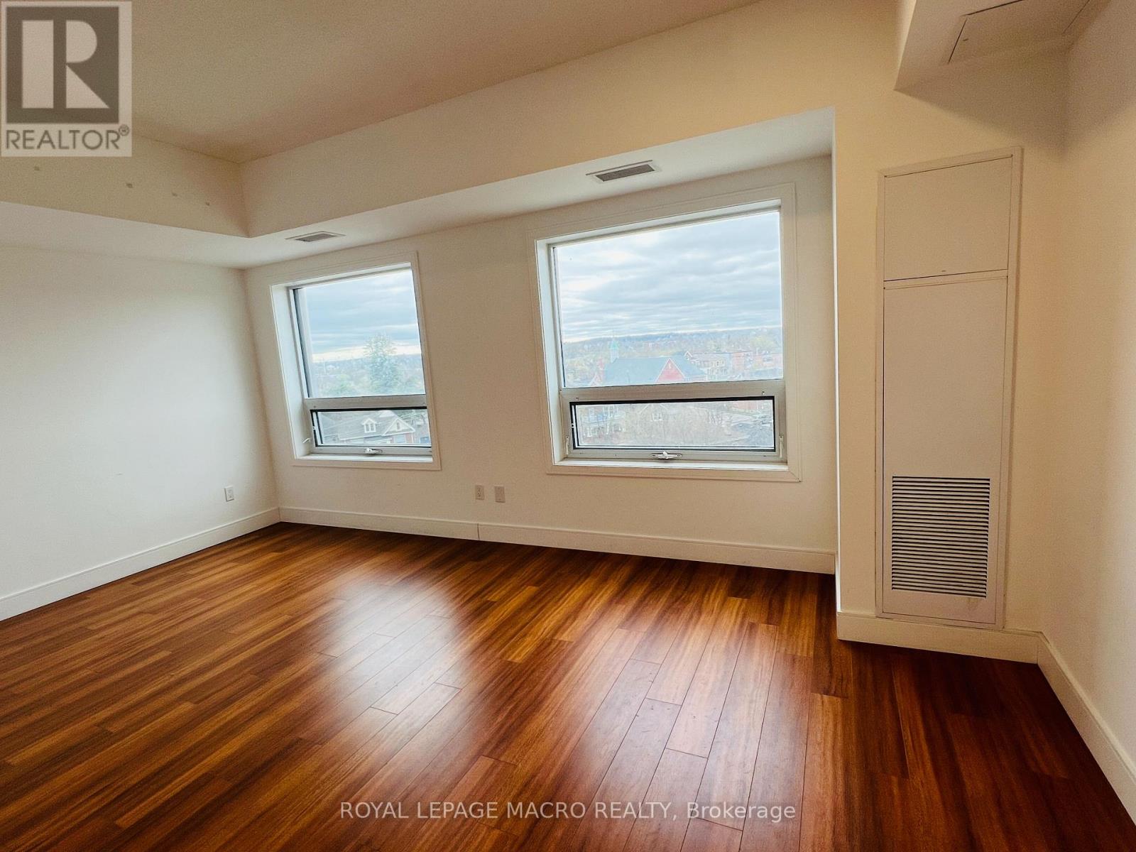 602 - 1 Wellington Street, Brantford, Ontario  N3T 2L3 - Photo 5 - X12785028