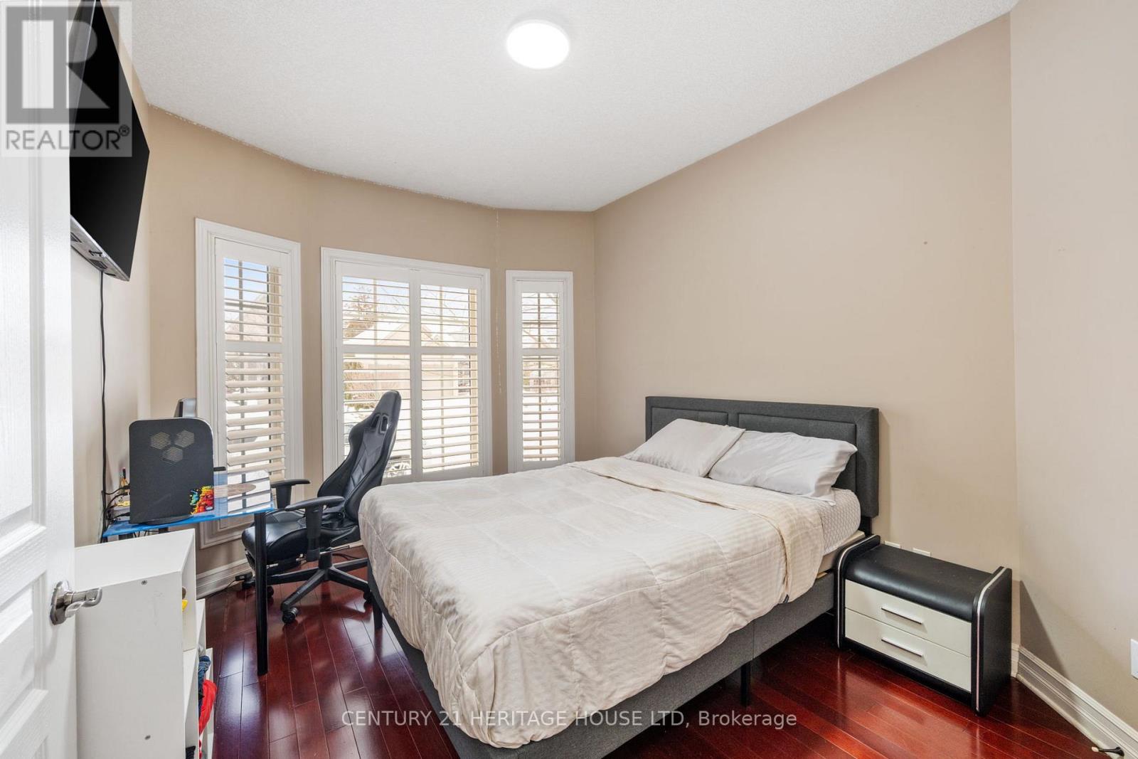 7 Edwin Drive, London South, Ontario  N6C 6A7 - Photo 12 - X12736050