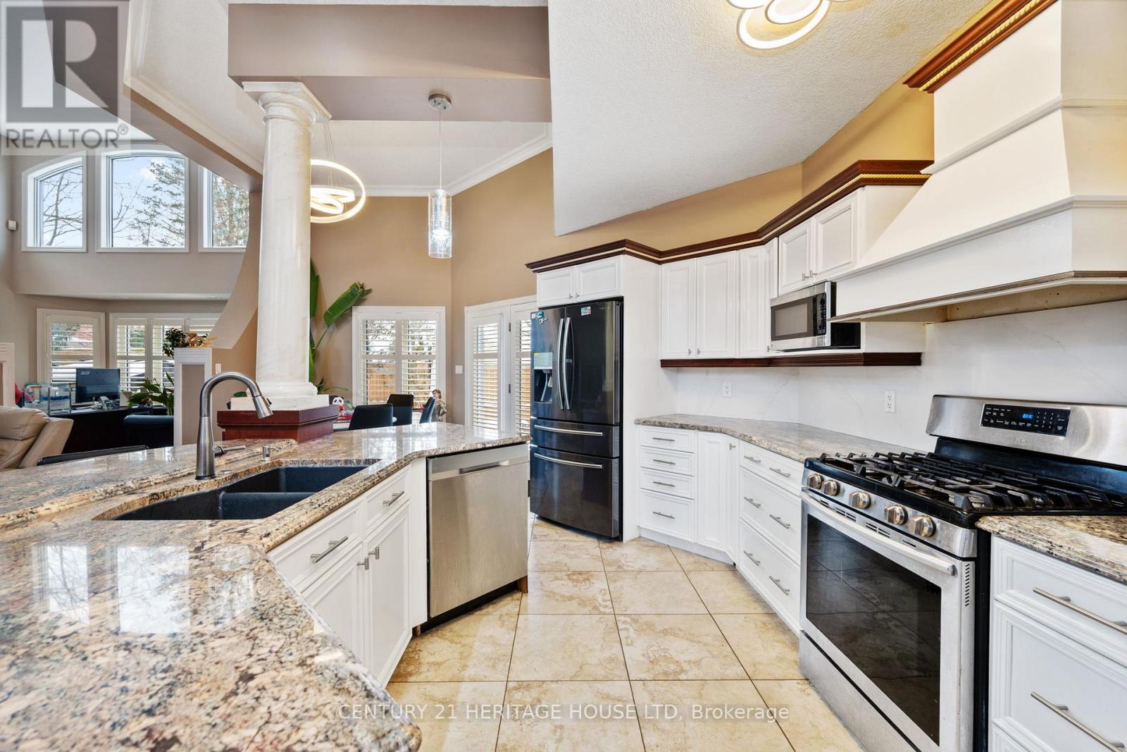 7 Edwin Drive, London South, Ontario  N6C 6A7 - Photo 11 - X12736050