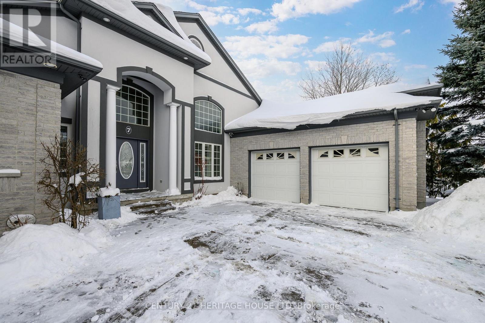 7 Edwin Drive, London South, Ontario  N6C 6A7 - Photo 4 - X12736050
