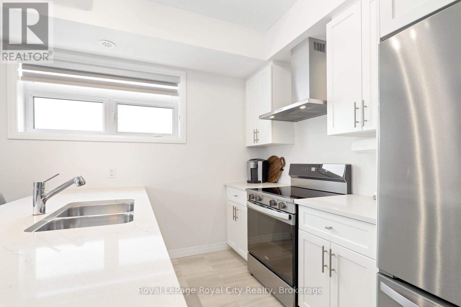 83 Thatcher Drive, Guelph (Kortright East), Ontario  N1L 1B3 - Photo 18 - X12785046