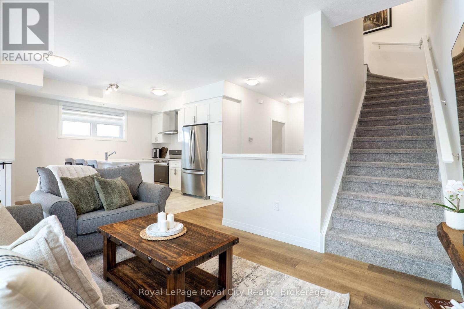 83 Thatcher Drive, Guelph (Kortright East), Ontario  N1L 1B3 - Photo 24 - X12785046