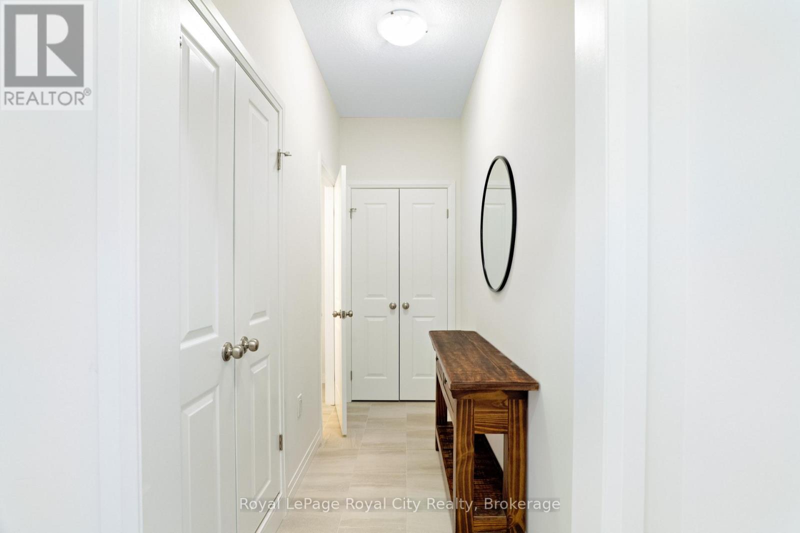 83 Thatcher Drive, Guelph (Kortright East), Ontario  N1L 1B3 - Photo 5 - X12785046