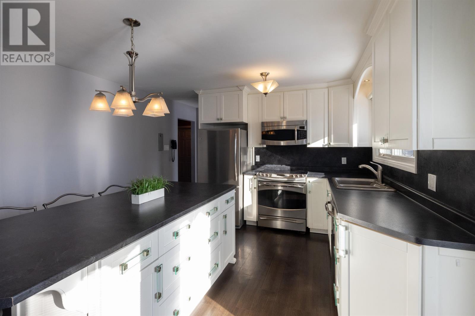 239 Dublin Ave, Thunder Bay, Ontario  P7B 5A1 - Photo 12 - TB2600159